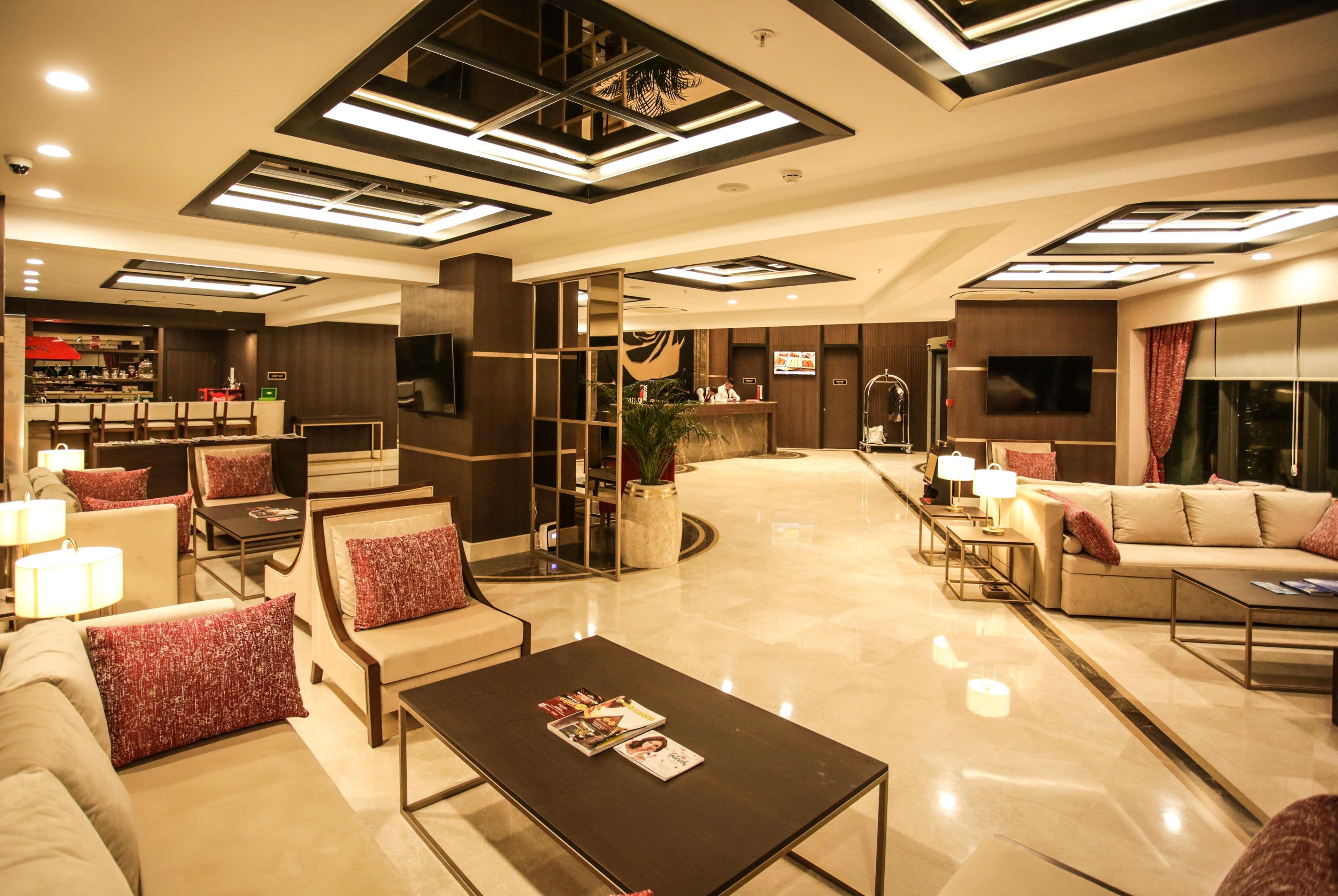 Ramada By Wyndham Isparta Exterior photo
