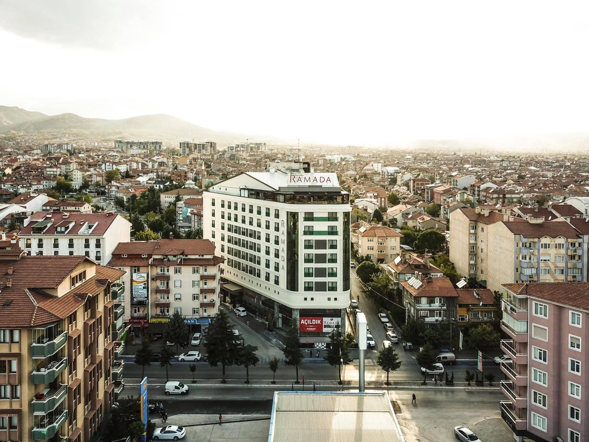 Ramada By Wyndham Isparta Exterior photo